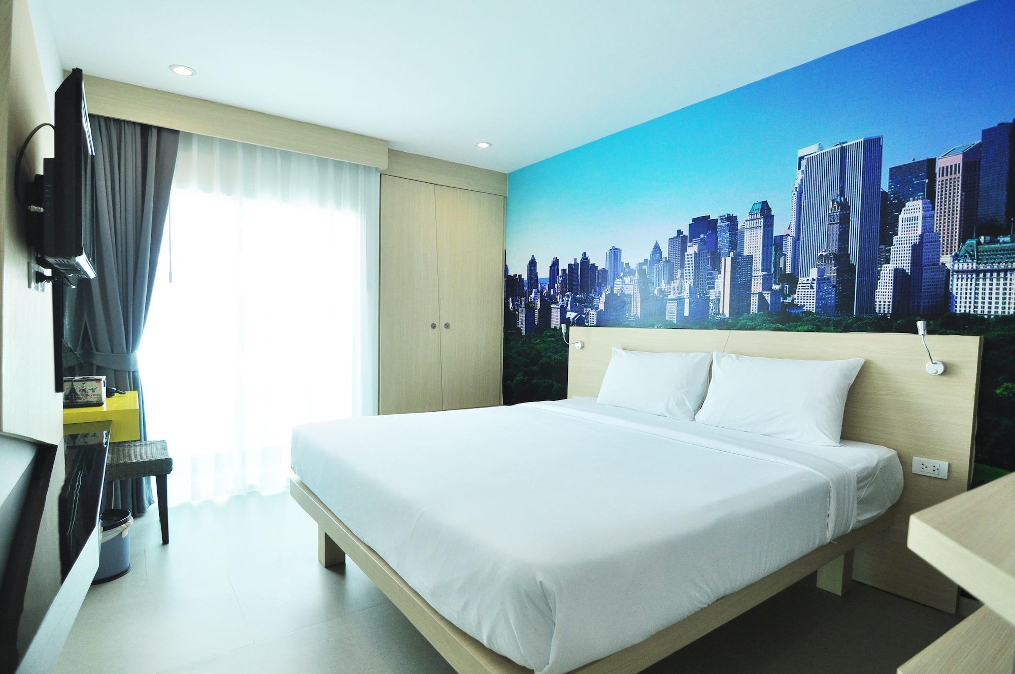 The Aim Patong Hotel Buitenkant foto