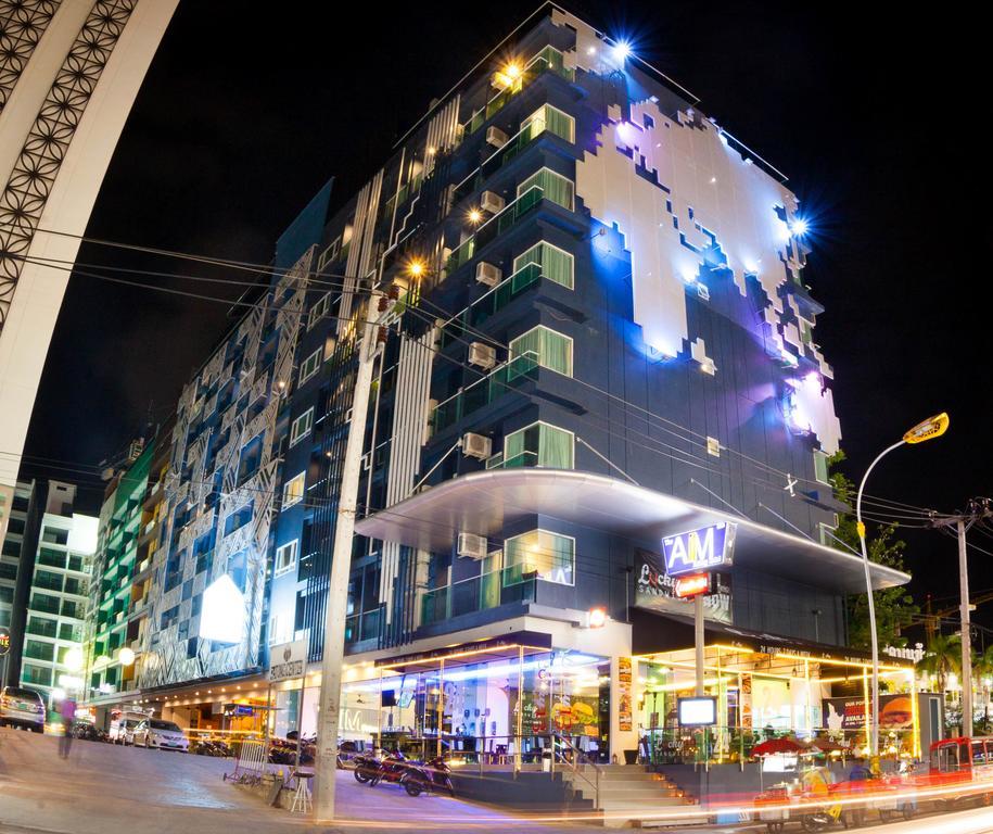 The Aim Patong Hotel Buitenkant foto